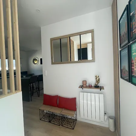 Tiny House Moderne, Avec Terrasse Changé