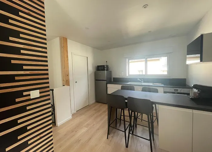 Tiny House Moderne, Avec Terrasse * Changé